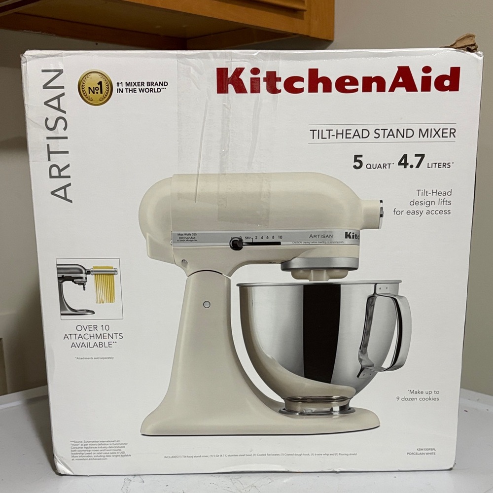 KitchenAid Artisan Tilt-Head Stand Mixer - White